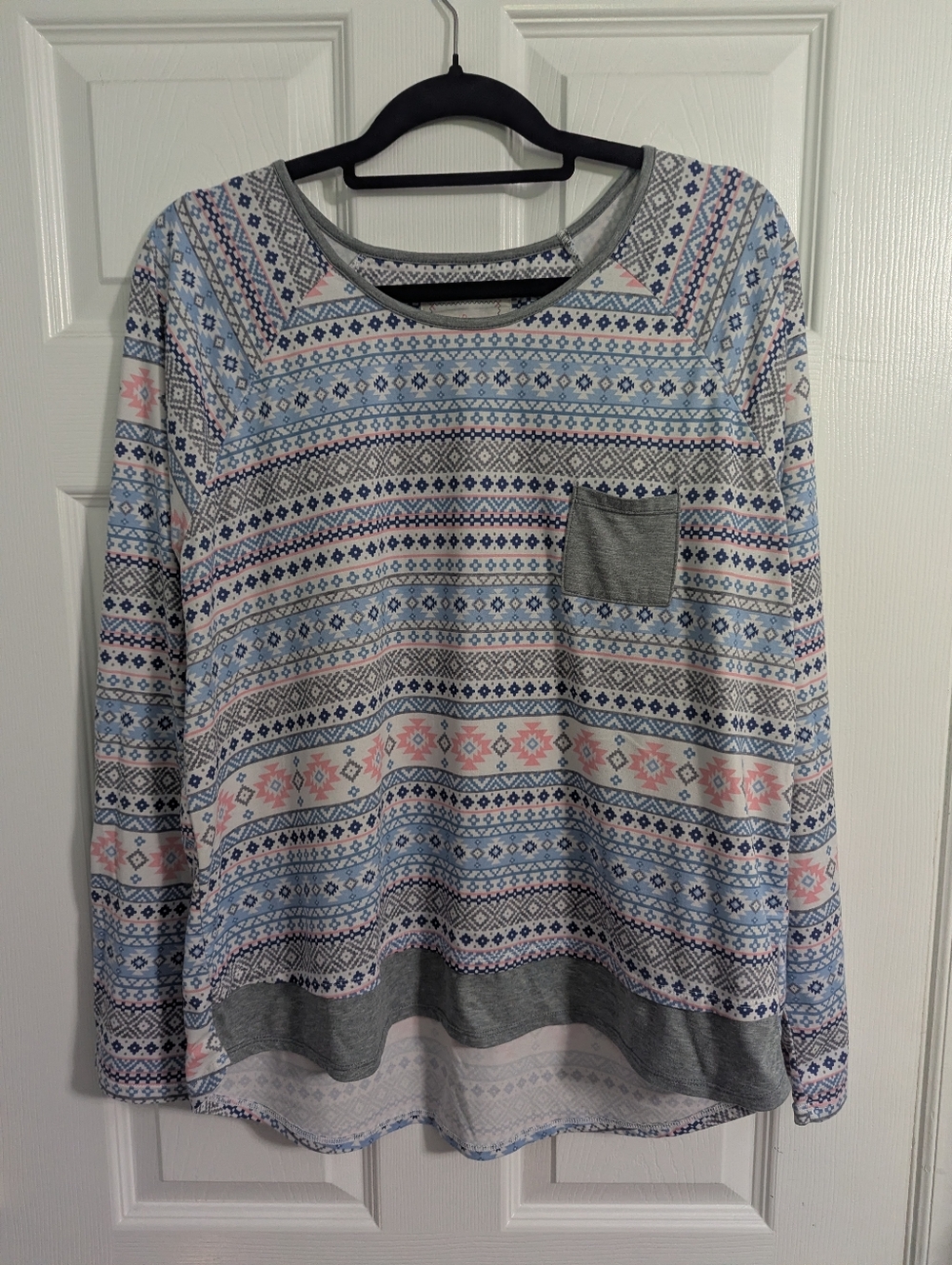 Cuddl Duds Women's Long Sleeve Fair Isle Print Top And Pants in Blue, Pink, Gray